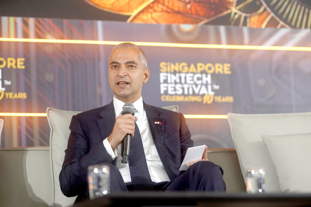 Financial regulators urged to invest in digital products